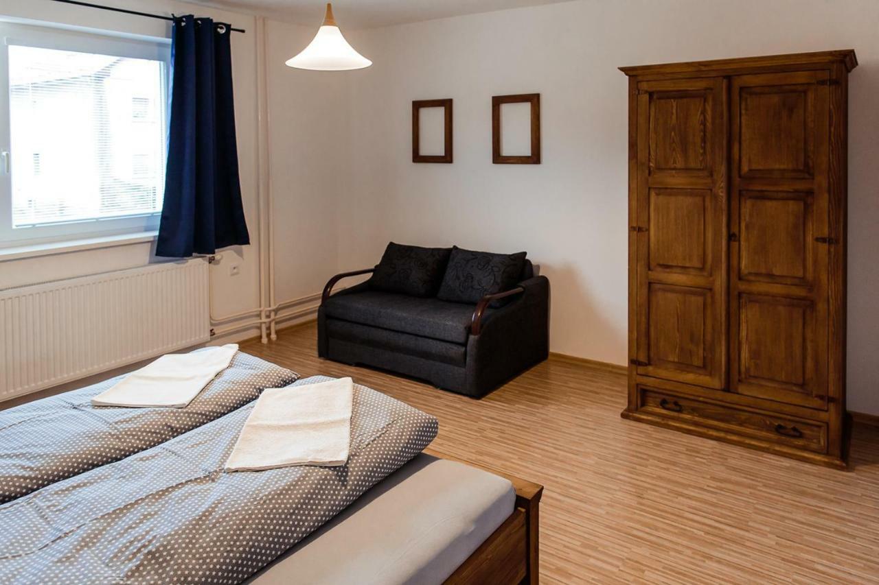 זוברץ Apartmany Hrady מראה חיצוני תמונה