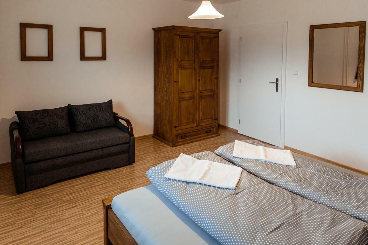 זוברץ Apartmany Hrady מראה חיצוני תמונה